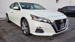 2020 Nissan Altima Photo