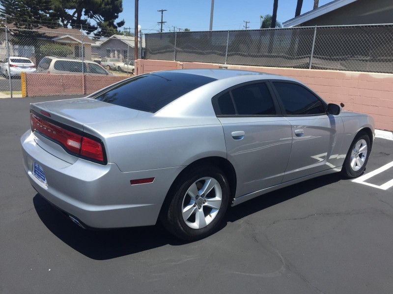 2012 Dodge Charger SE