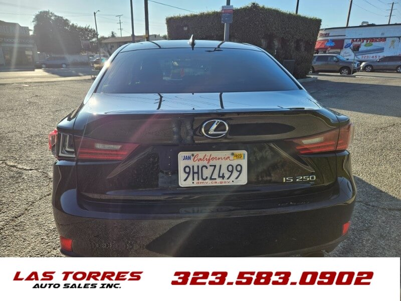 2014 Lexus IS 250's photo