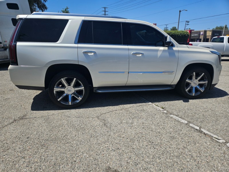 2015 Cadillac Escalade Luxury