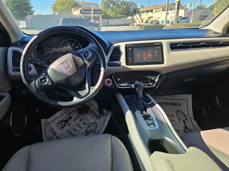 2017 Honda HR-V EX-L's photo