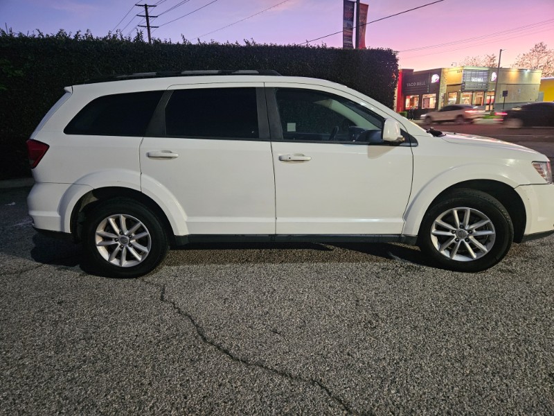 2017 Dodge Journey SXT's photo