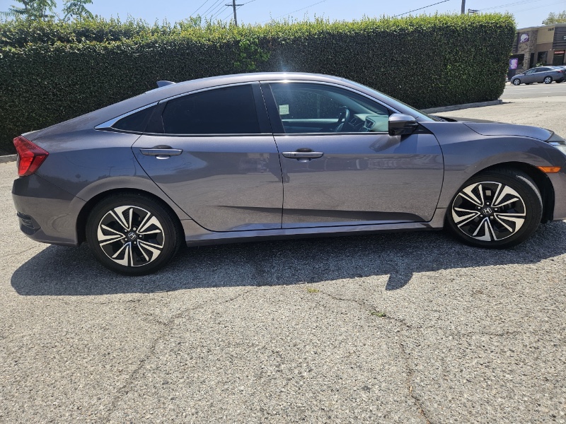 2017 Honda Civic EX-L CVT's photo