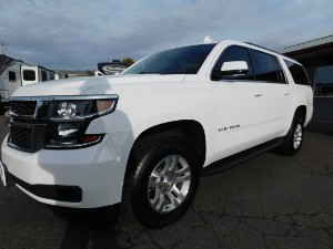 2019 Chevrolet Suburban Photo