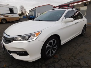 2016 Honda Accord Photo