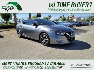 2017 Nissan Maxima Photo