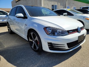 2015 Volkswagen Golf GTI Photo