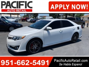 2014 Toyota Camry Photo