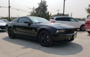 2011 Ford Mustang Photo
