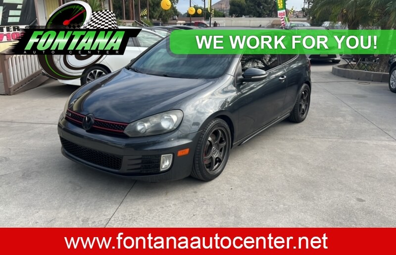 2012 Volkswagen GTI Photo