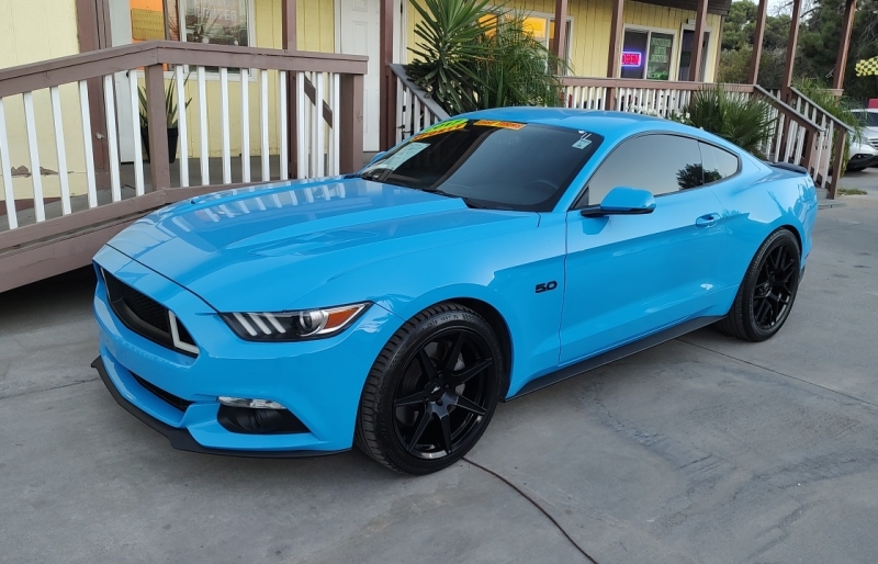 2017 Ford Mustang Photo