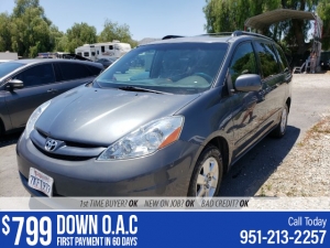 2008 Toyota Sienna Photo