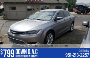 2016 Chrysler 200 Photo
