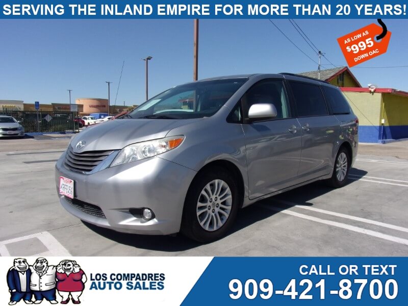 2011 Toyota Sienna Photo