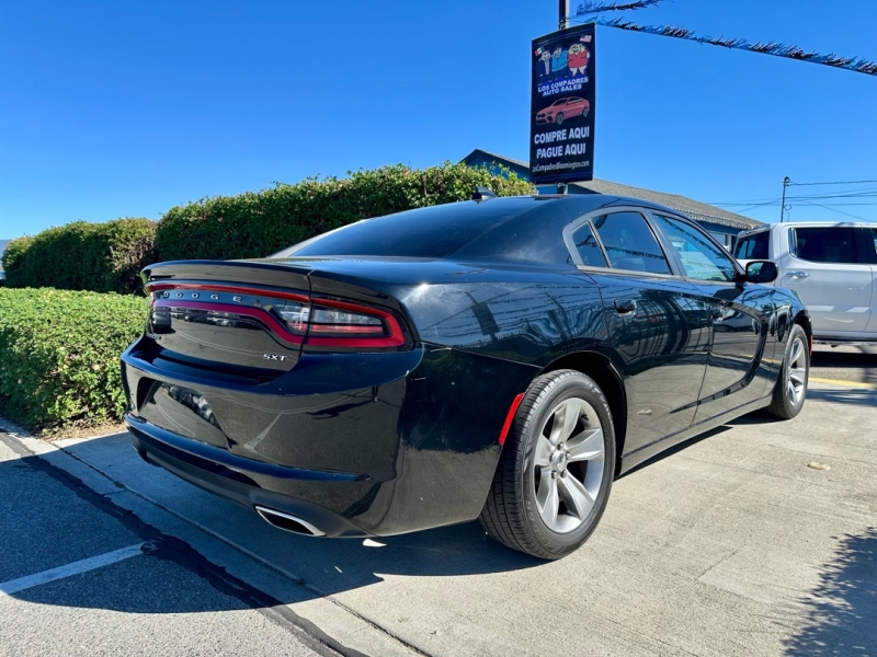 2016 Dodge Charger SXT