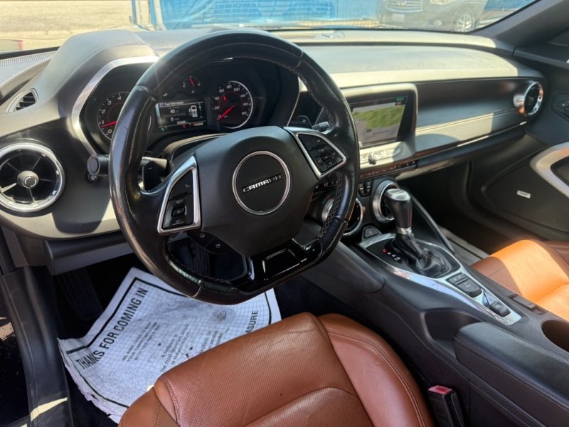 2016 Chevrolet Camaro 2LT - Photo 11