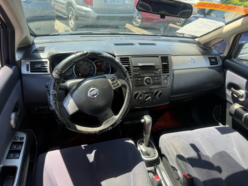 2008 Nissan Versa S - Photo 9