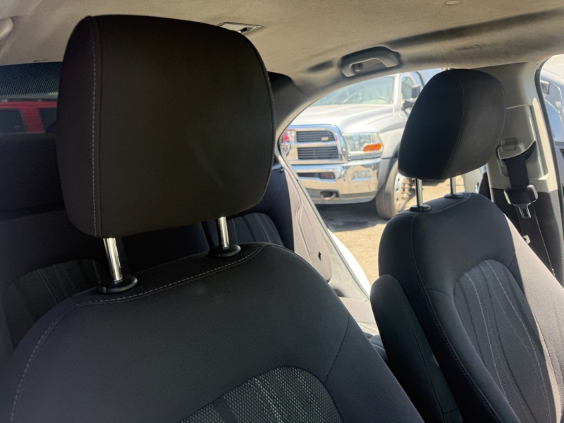 2014 Chevrolet Sonic LT - Photo 13