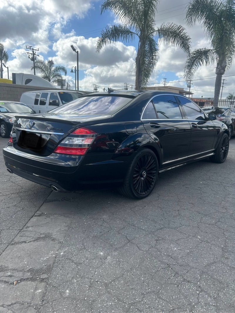 2008 Mercedes-Benz S-Class S550's photo