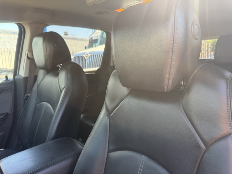 2015 Chevrolet Traverse 2LT - Photo 20