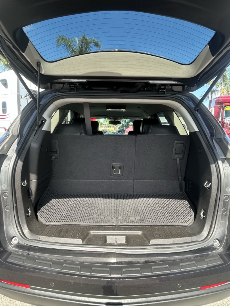 2015 Chevrolet Traverse 2LT FWD's photo