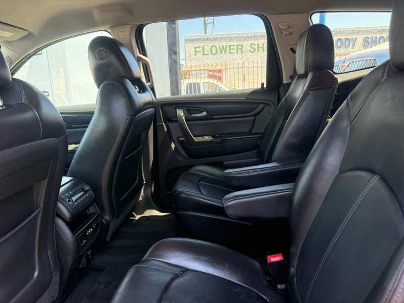 2015 Chevrolet Traverse 2LT - Photo 15