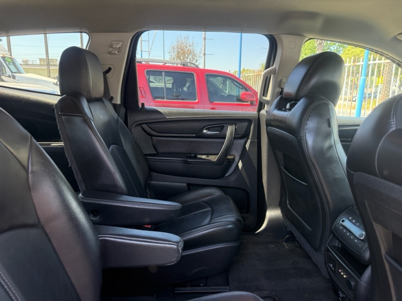 2015 Chevrolet Traverse 2LT - Photo 9