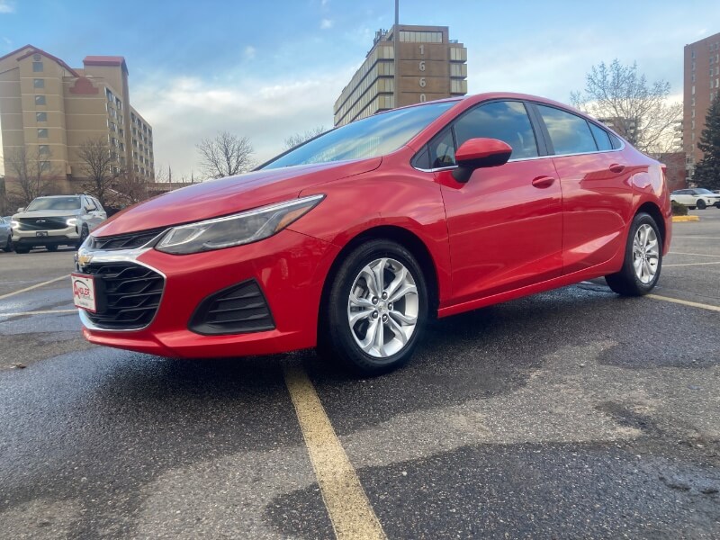 picture of 2019 Chevrolet Cruze