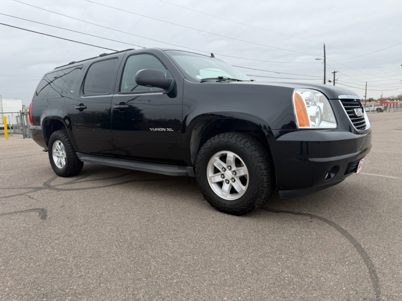 2011 GMC Yukon XL SLT