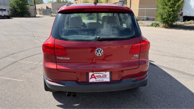 2016 Volkswagen Tiguan S - Photo 12