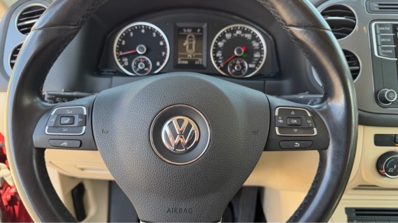2016 Volkswagen Tiguan S - Photo 13