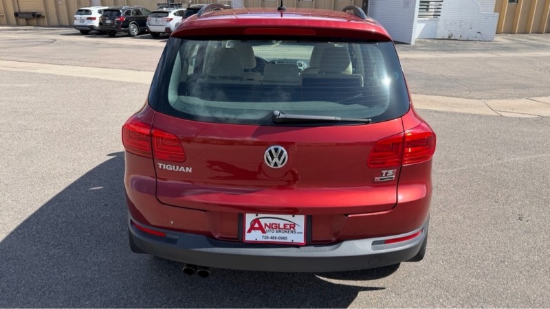 2016 Volkswagen Tiguan S