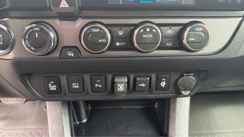 2023 Toyota Tacoma TRD Sport - Photo 5