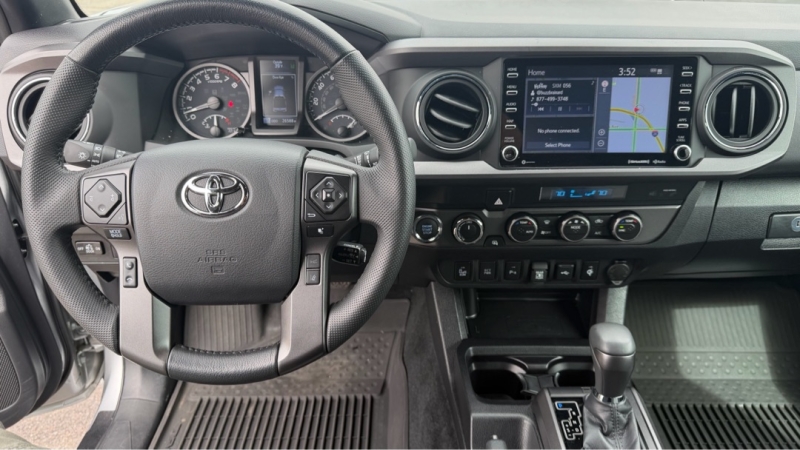 2023 Toyota Tacoma TRD Sport - Photo 3