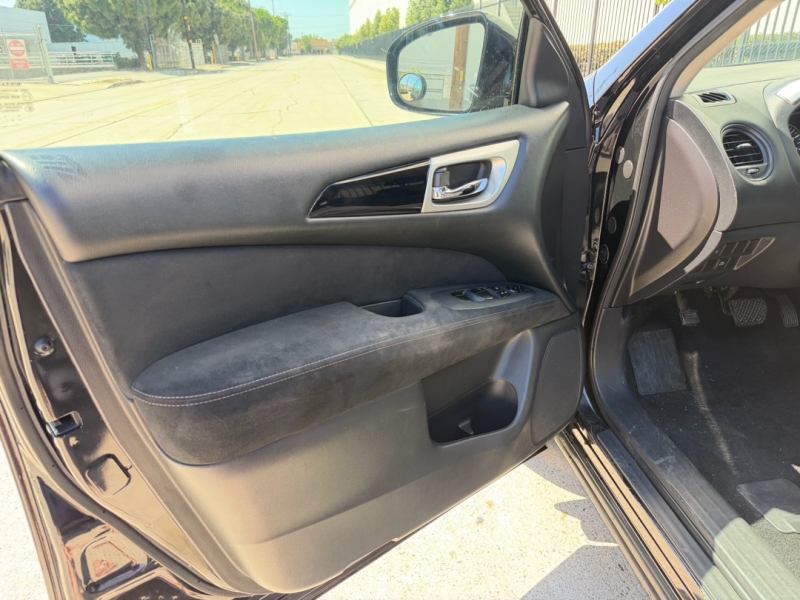 2016 Nissan Pathfinder S - Photo 6