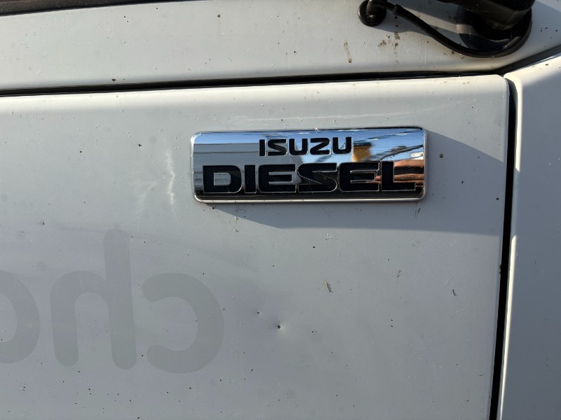 2017 Isuzu NRR - Photo 9