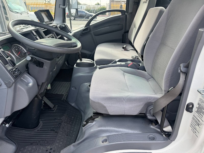 2021 Isuzu NPR HD's photo