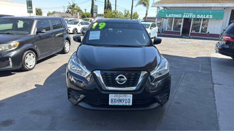 picture of 2019 Nissan Kicks