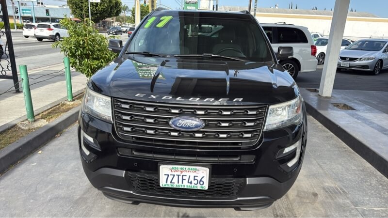 picture of 2017 Ford Explorer