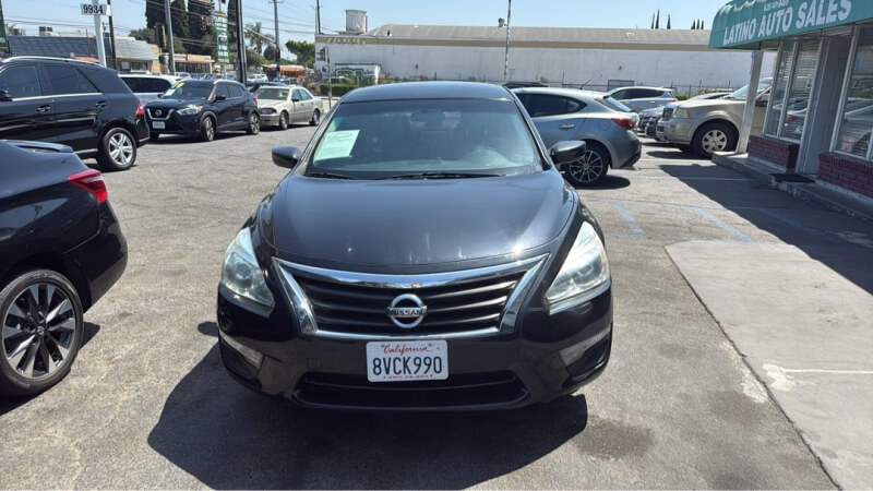 picture of 2015 Nissan Altima