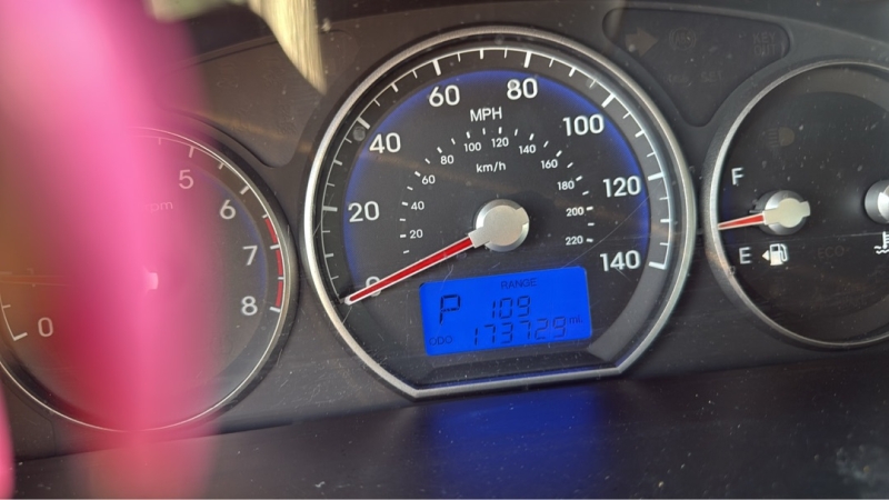 2010 Hyundai Santa Fe's photo