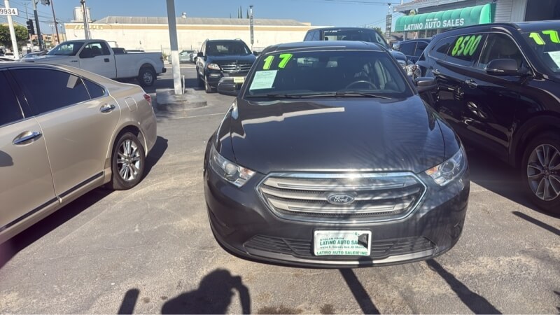 picture of 2017 Ford Taurus