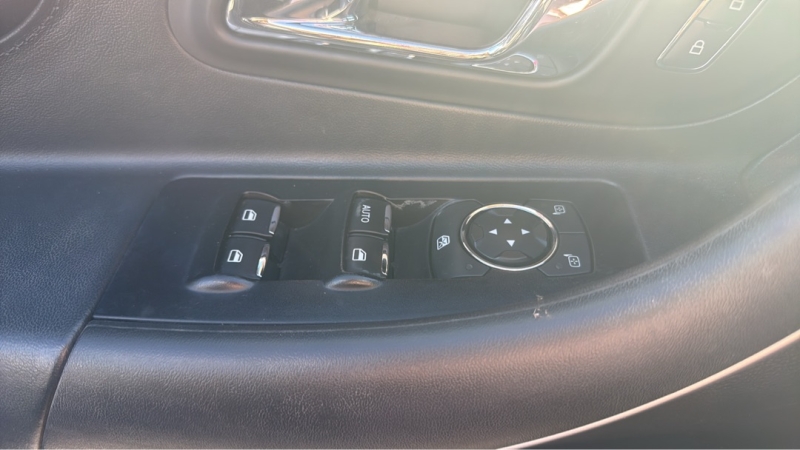 2017 Ford Taurus SEL - Photo 6