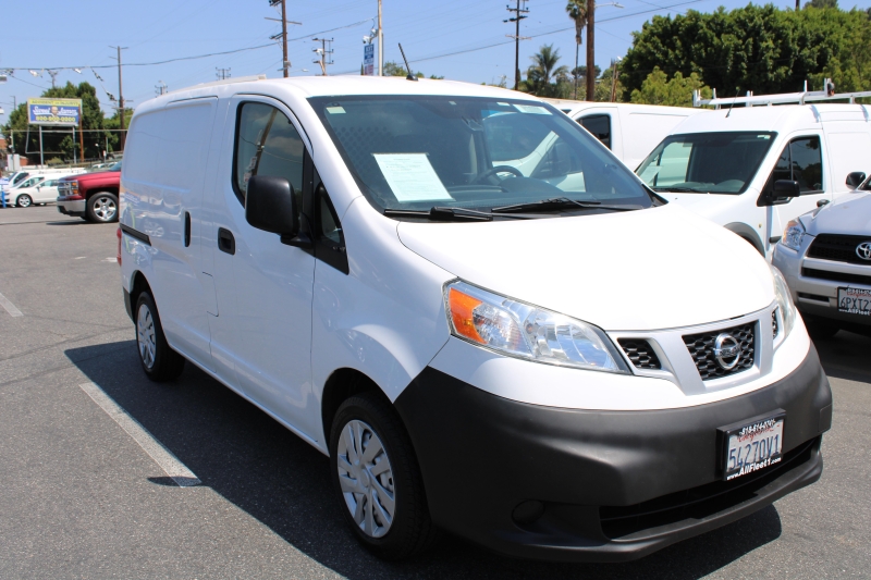picture of 2015 Nissan NV200