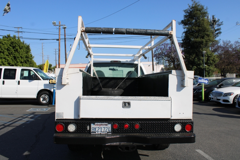 2007 Ford F-350 Super Duty Chassis Cab's photo