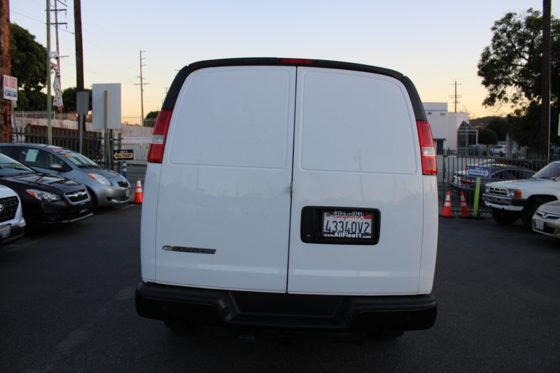 2019 Chevrolet Express Cargo Work Van's photo