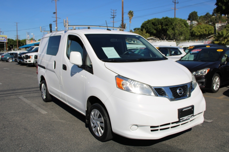 picture of 2017 Nissan NV200