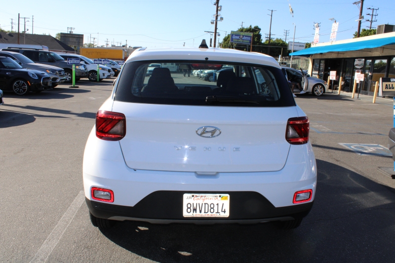 2021 Hyundai Venue SE