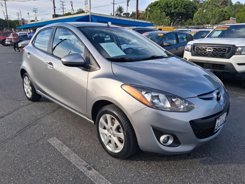 picture of 2011 Mazda Mazda2