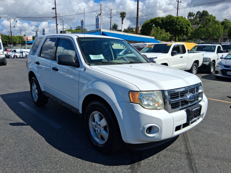 picture of 2010 Ford Escape